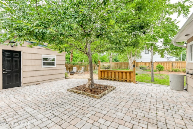 1643 Fishweir Creek Ln, Jacksonville, FL 32205 - view of patio / terrace