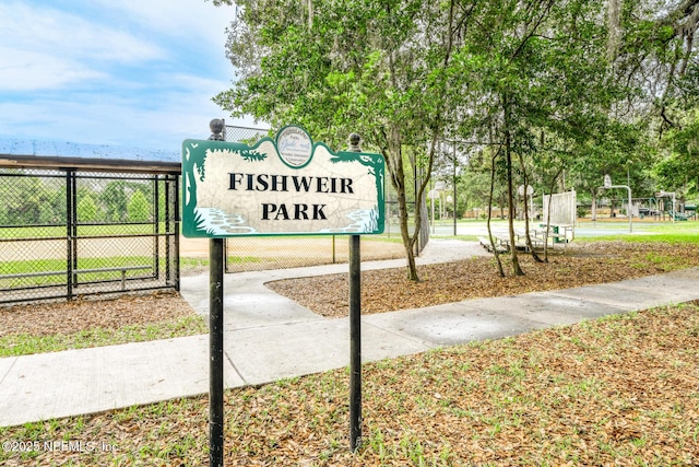 1643 Fishweir Creek Ln, Jacksonville, FL 32205 - view of community / neighborhood sign