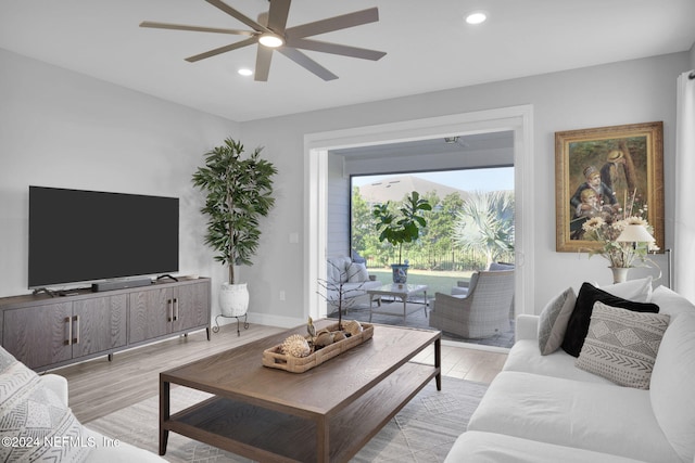 45 Lantern Post Way, Ponte Vedra, FL 32081 - living room featuring ceiling fan, light wood-style floors, recessed lighting, and baseboards