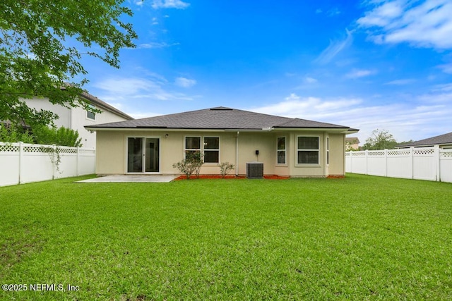 112 Glenlivet Way, Saint Johns, FL 32259 - back of house featuring a patio area, a fenced backyard, roof with shingles, and stucco siding