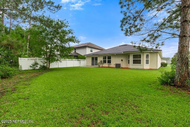 112 Glenlivet Way, Saint Johns, FL 32259 - back of house featuring stucco siding and roof with shingles
