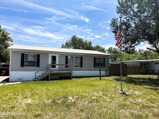 104 Waterway Ave, Satsuma, FL 32189 - manufactured / mobile home featuring metal roof