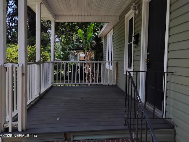 3238 Green St, Jacksonville, FL 32205 - view of wooden porch