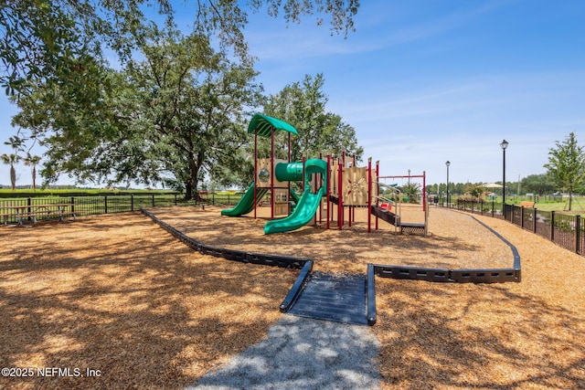 2724 White Cedar Ln, Green Cove Springs, FL 32043 - view of community play area