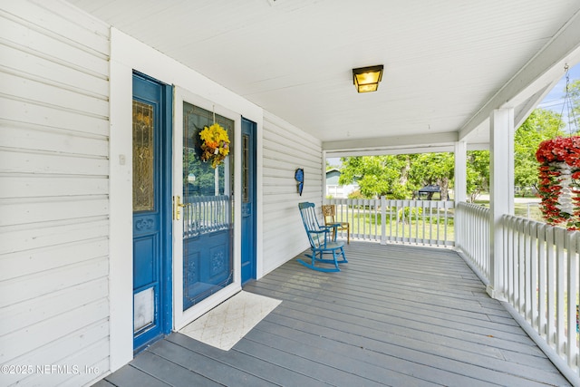 2505 State St, Palatka, FL 32177 - view of wooden porch