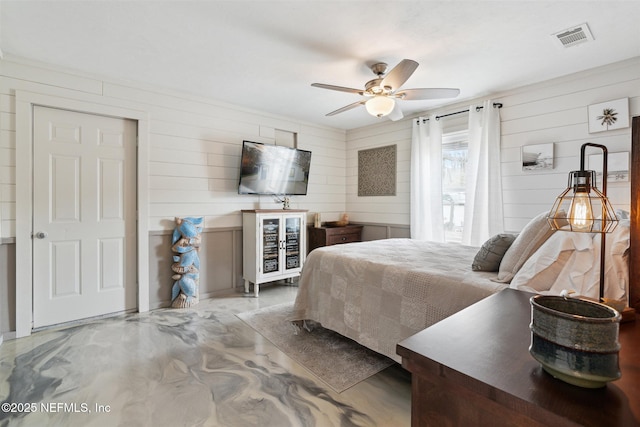 157 Smith Ln, Satsuma, FL 32189 - bedroom featuring a ceiling fan