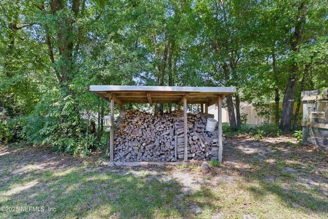 2708 Poinsettia Ave, Middleburg, FL 32068 - view of yard