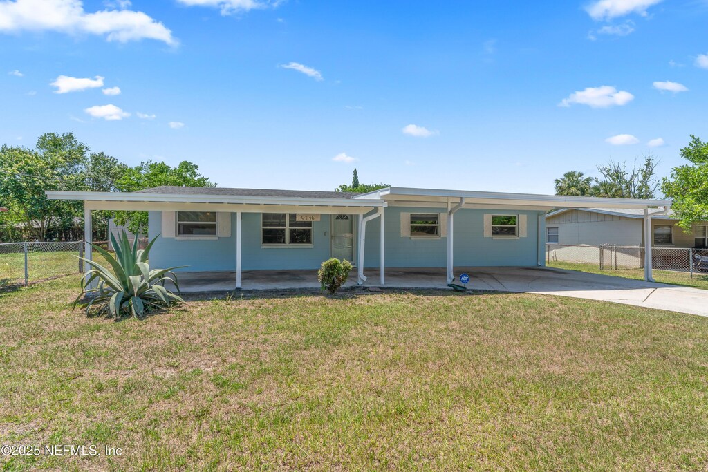 10746 Luana Dr N, Jacksonville, FL 32246 - photo 1