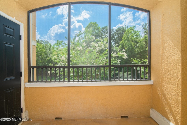 8539 W Gate Pkwy Unit 424, Jacksonville, FL 32216 - unfurnished sunroom with healthy amount of natural light