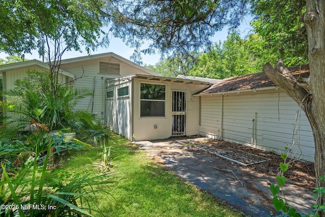 655 Linwood Ave, Jacksonville, FL 32206 - view of back of property