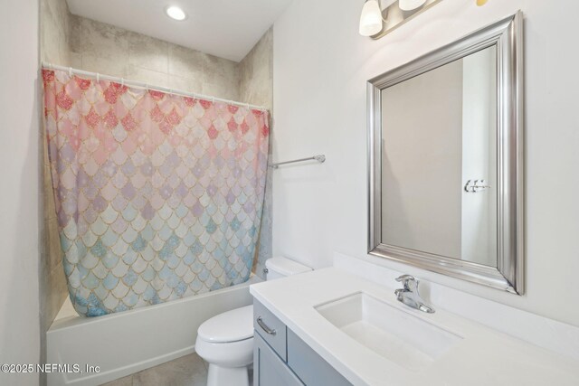 465 Deer Valley Dr, Ponte Vedra, FL 32081 - bathroom with toilet, vanity, and shower / bath combo