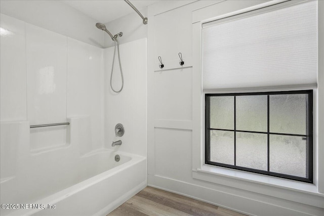 1344 Degrove Rd, Saint Johns, FL 32259 - bathroom with wood finished floors and bathing tub / shower combination