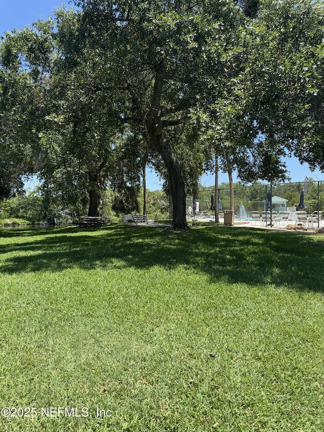 200 Spindrift Ln, Neptune Beach, FL 32266 - view of grassy yard