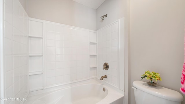 18 Amistad Dr, Saint Augustine, FL 32086 - full bathroom featuring toilet and shower / tub combination