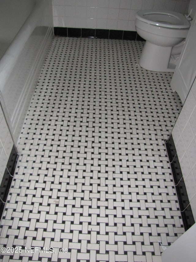 870 Allison St, Jacksonville, FL 32254 - bathroom view of toilet