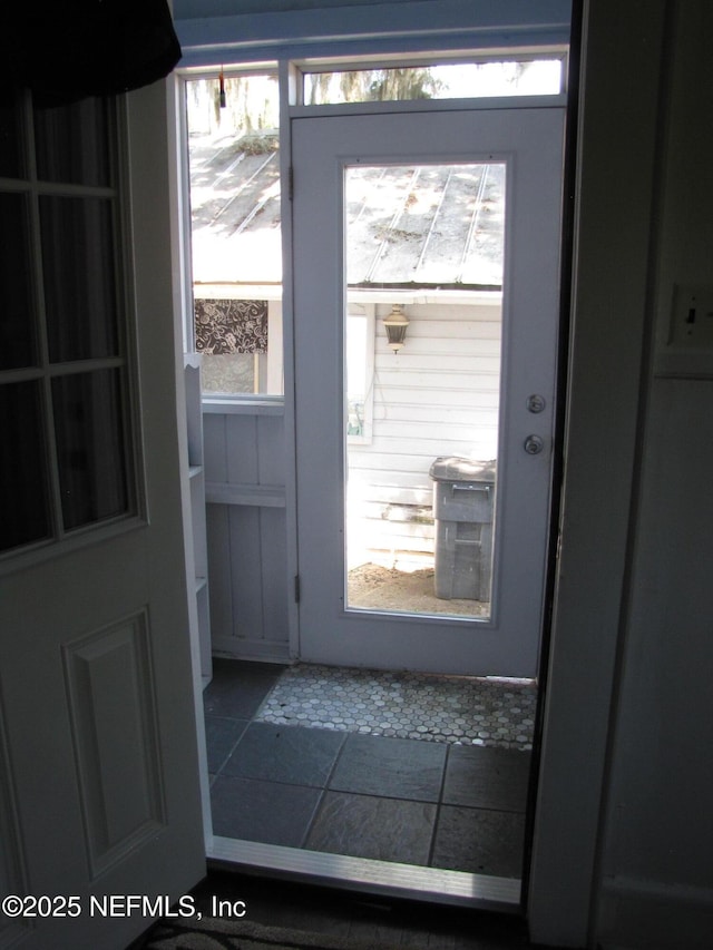 870 Allison St, Jacksonville, FL 32254 - view of entryway