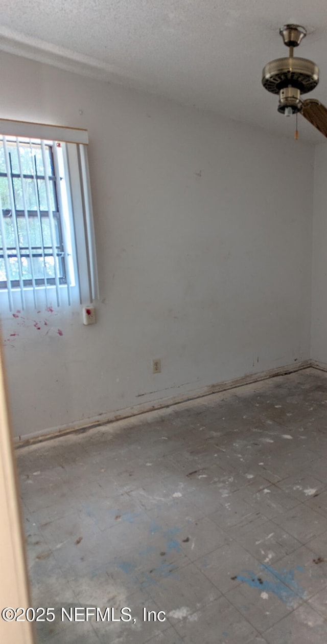 4649 Fairleigh Ave, Jacksonville, FL 32208 - unfurnished room featuring baseboards