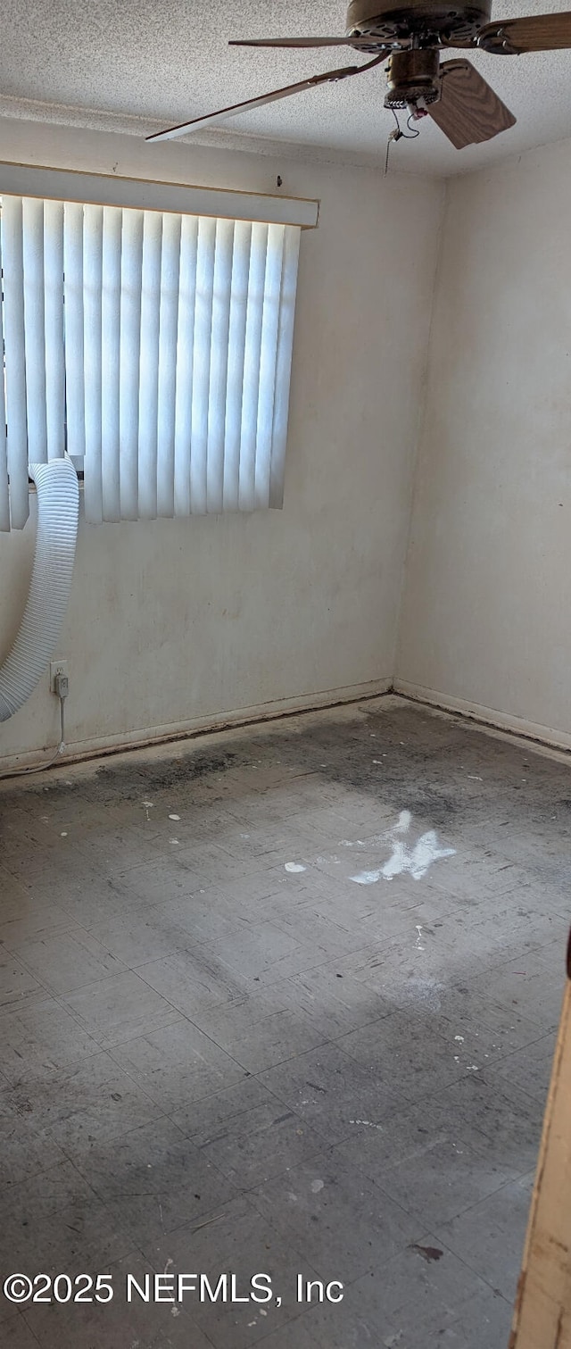 4649 Fairleigh Ave, Jacksonville, FL 32208 - unfurnished room featuring a ceiling fan