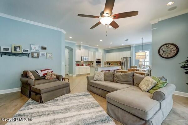 167 Royal Lake Dr, Ponte Vedra, FL 32081 - living area featuring crown molding, ceiling fan, baseboards, and recessed lighting