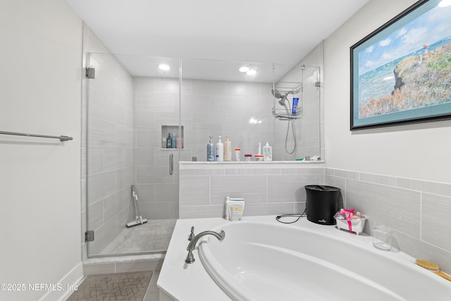 622 2nd Ave N, Jacksonville Beach, FL 32250 - full bath featuring a shower stall, a bath, and recessed lighting