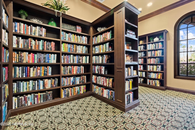 109 Sweet Pine Trl, Ponte Vedra, FL 32081 - miscellaneous room featuring bookshelves, ornamental molding, carpet, and baseboards