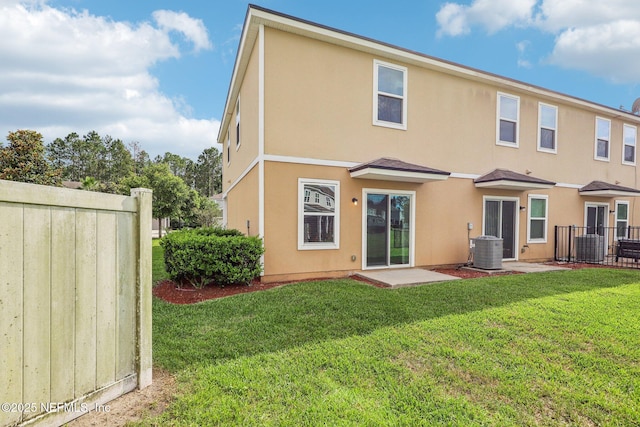 236 Servia Dr, Saint Johns, FL 32259 - back of property with stucco siding and cooling unit