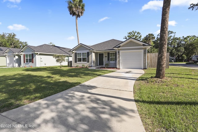 836 Cove St, Green Cove Springs, FL 32043 - ranch-style house with driveway and a garage