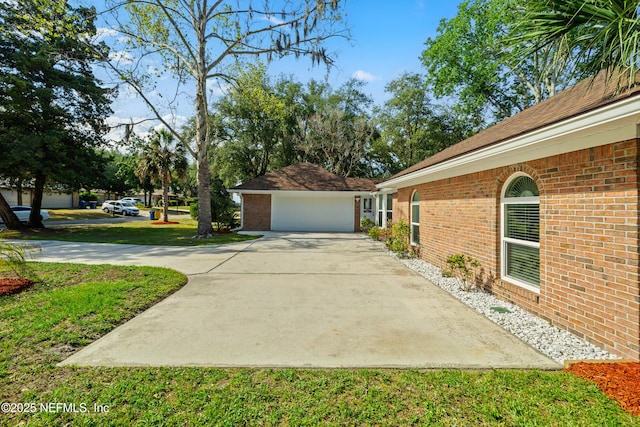 4535 Whispering Inlet Dr, Jacksonville, FL 32277 - photo 4