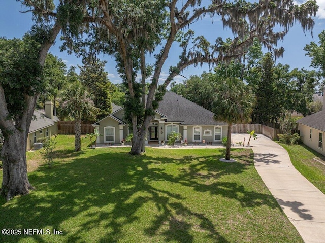 2918 Grande Oaks Way, Fleming Island, FL 32003 - ranch-style home with concrete driveway and cooling unit