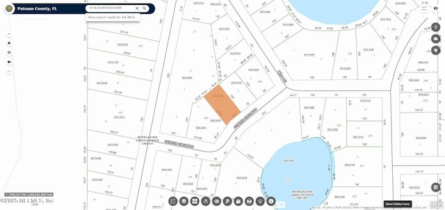 102/104 Circle Dr, Interlachen, FL 32148