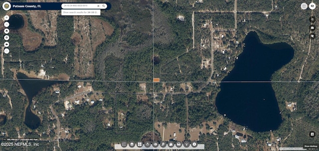 143 Dawson Ave, Interlachen, FL 32148