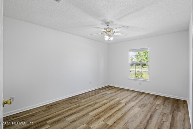 3174 Highland Grove Dr, Orange Park, FL 32065 - photo 59