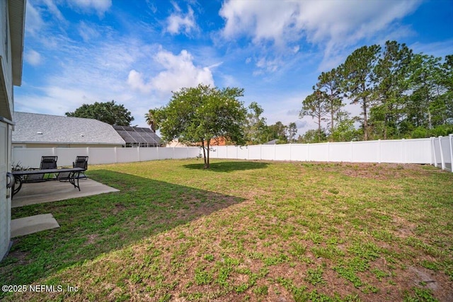 12 Roxland Ln, Palm Coast, FL 32164 - view of yard featuring a patio area