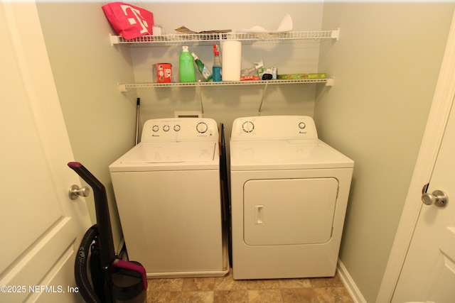58 Islander Cir, Saint Augustine, FL 32080 - laundry area featuring washer and clothes dryer