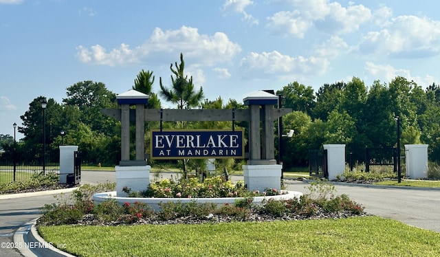 4480 Sun Garden Dr, Jacksonville, FL 32257 - view of community sign