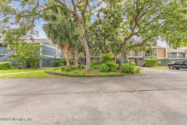 6155 Lake Tahoe Dr, Jacksonville, FL 32256 - photo 2