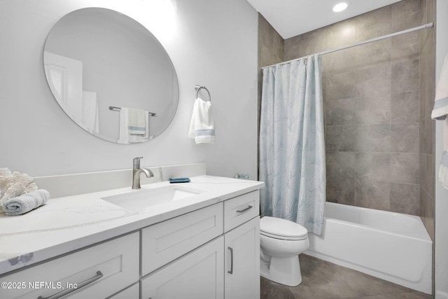 25 Carnauba Way, Jacksonville, FL 32081 - bathroom featuring vanity, toilet, shower / tub combo with curtain, and recessed lighting