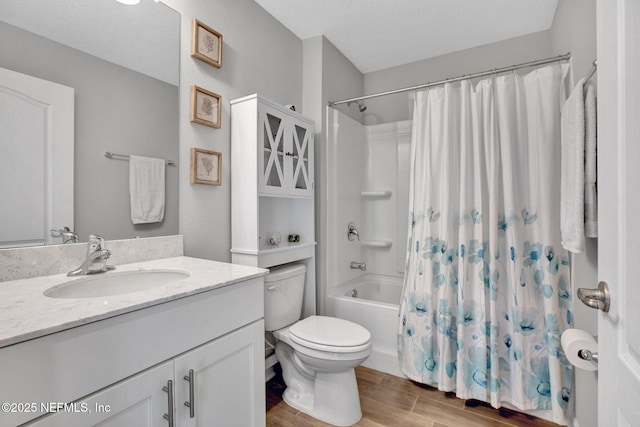 328 Falcon Quest Ln, Saint Augustine, FL 32095 - full bathroom featuring wood finished floors, vanity, toilet, and shower / bathtub combination with curtain