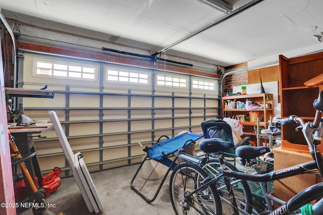 5604 Swamp Fox Rd, Jacksonville, FL 32210 - view of garage