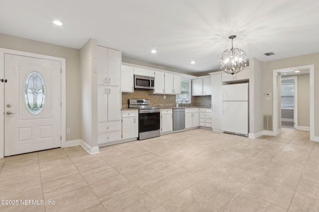 2814 Peach Dr, Jacksonville, FL 32246 - photo 9