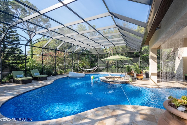 8 Rue Renoir, Palm Coast, FL 32137 - view of swimming pool with a patio area, a pool with connected hot tub, and a lanai