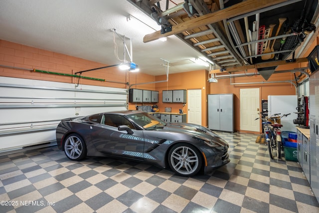 8 Rue Renoir, Palm Coast, FL 32137 - garage with a garage door opener