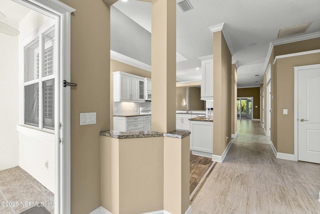 1141 Glengad, Ormond Beach, FL 32174 - hall with ornamental molding