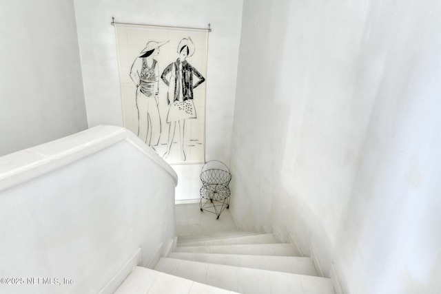 3115 Harbor Dr, Saint Augustine, FL 32084 - view of staircase