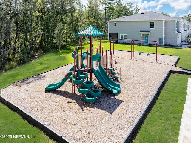 6951 Gable Grove Ave, Jacksonville, FL 32217 - community jungle gym with a yard