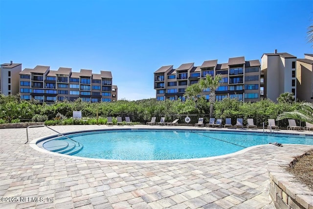 1185 Beach Walker Rd Unit 1185, Fernandina Beach, FL 32034 - community pool featuring a patio area