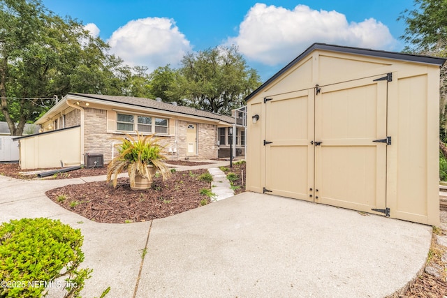 8691 San Servera Dr W, Jacksonville, FL 32217 - photo 7
