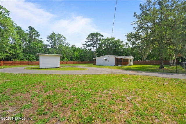 381 Bird Rd, Jacksonville, FL 32218 - view of yard featuring view of wooded area
