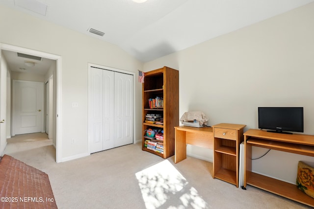 372 Johns Creek Pkwy, Saint Augustine, FL 32092 - carpeted office with vaulted ceiling and baseboards