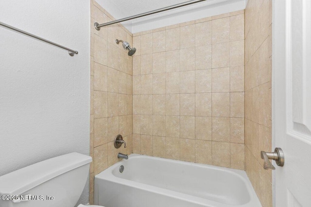 833 Shoreline Cir, Ponte Vedra Beach, FL 32082 - full bath featuring toilet and shower / washtub combination